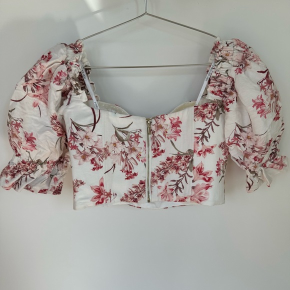 Puffed Sleeve Crop Top - Picture 5 of 5